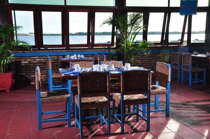 Ilha Praia Hotel Camocim Exterior foto